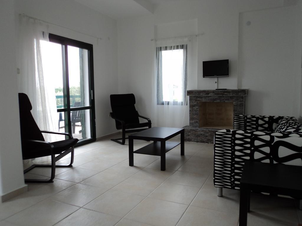 Site Soley Vila Ildiri Quarto foto